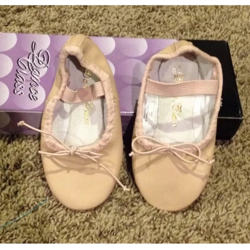 Kids Toddler 7 thru Girls 4 Leather Full Sole Ballet Slippers Dance Shoes NIB
